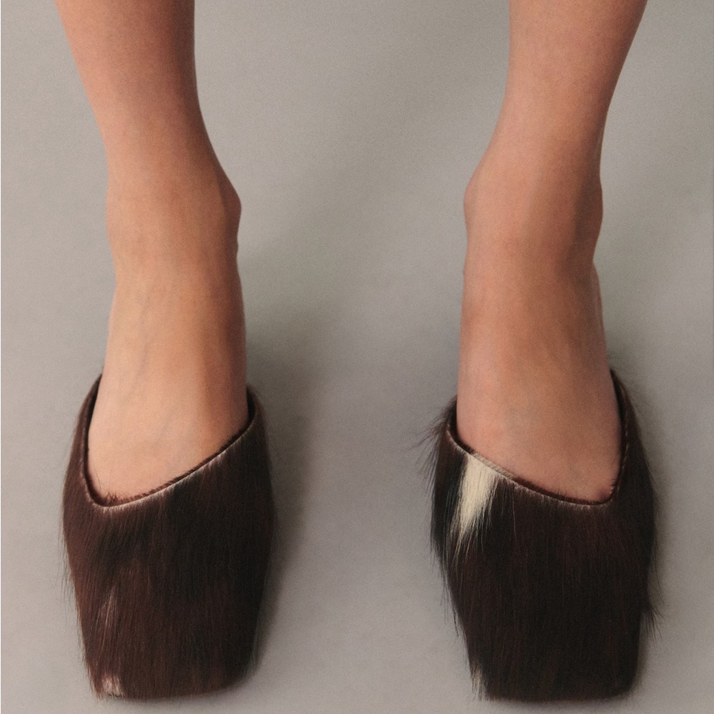 MANGO Leather Cow Print Mules - Picture 7 of 13